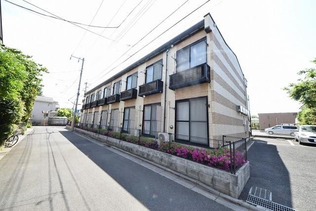 バルコニー　☆かわらしい外観☆