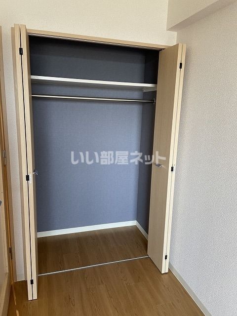 地下鉄名城線 志賀本通駅 徒歩2分 15階建 築19年の内装写真