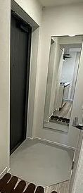 玄関　参考写真：別部屋タイプ