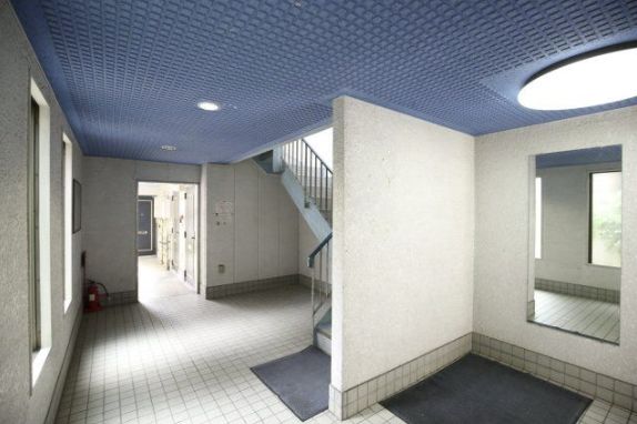 エントランス　ウィズ末広