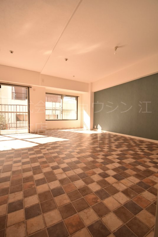 大建コーポ江坂の居間写真