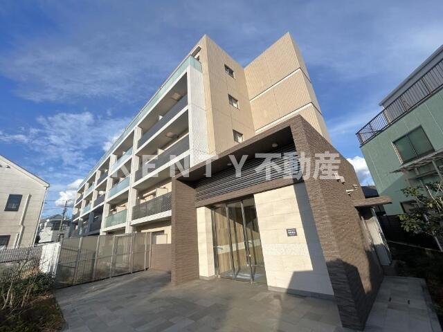 建物外観　外観は落ち着いています