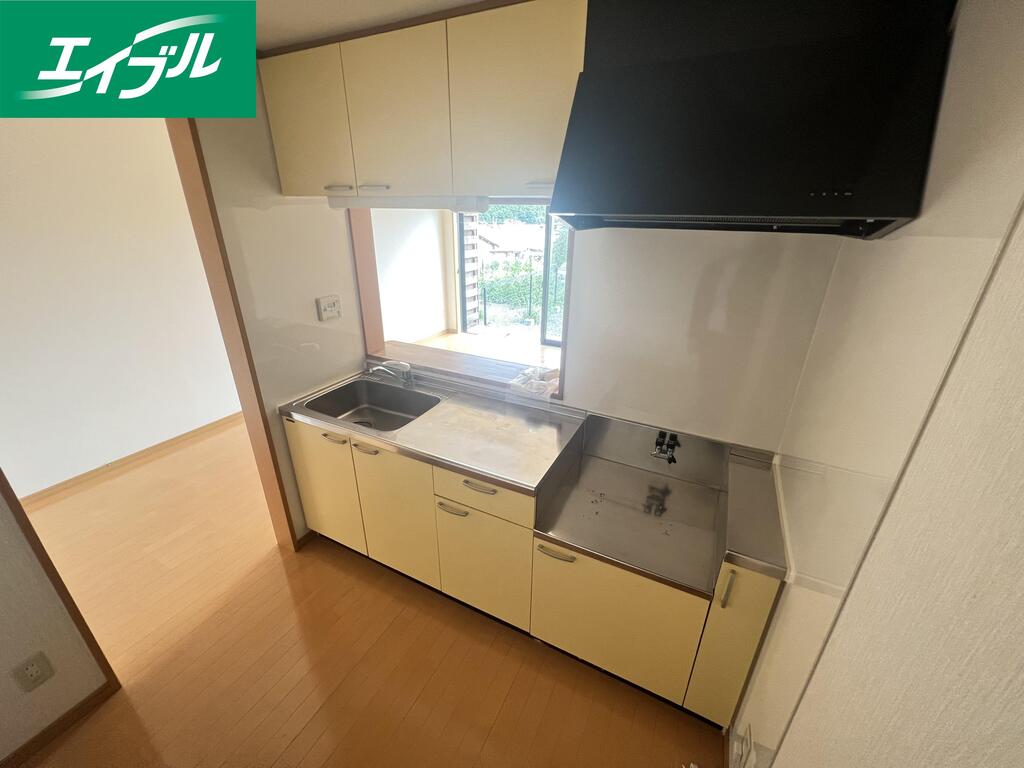 メゾネット浦田 A棟のキッチン写真