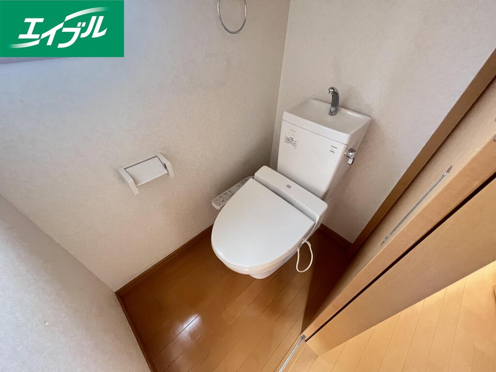 メゾネット浦田 A棟のトイレ写真