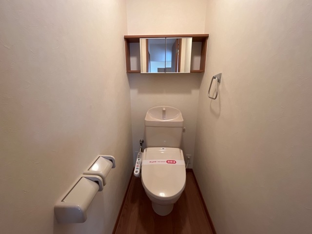 NIVO FLEURのトイレ写真