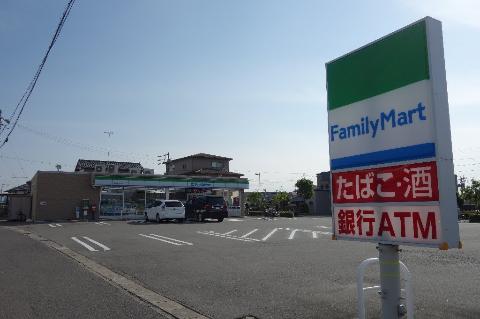 その他　ファミリーマート津久居北口店（その他）まで459m