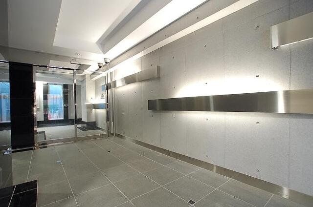 東京メトロ東西線 早稲田駅 徒歩3分 8階建 築18年の外観写真