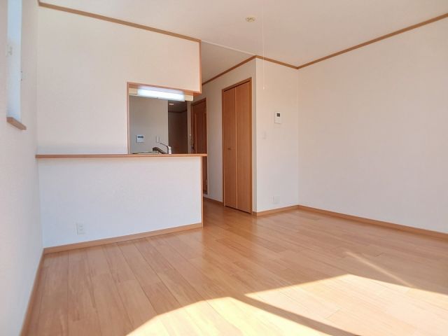 ソレイユの居間写真