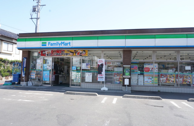 コンビニ　ファミリマート仙台八木山店（コンビニ）まで260m