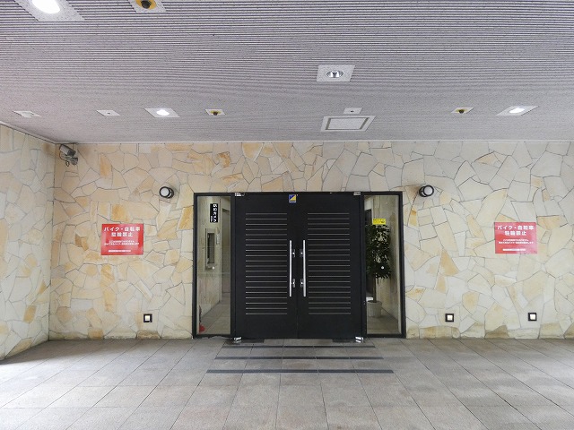 グランカーサ新宿御苑の外観写真