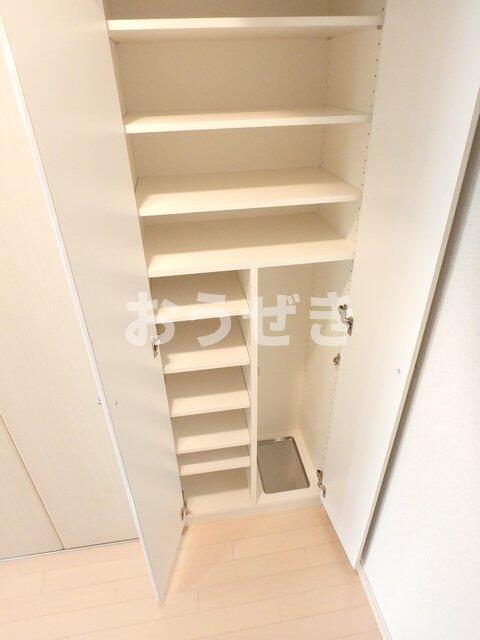 みなとみらい線 元町・中華街駅 徒歩4分 11階建 築20年の内装写真