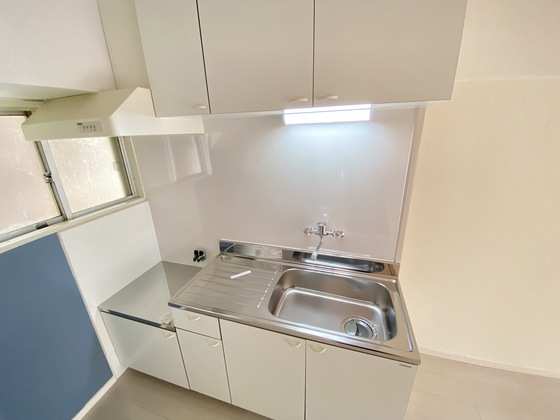 キッチン　※他の号室のお部屋になります。