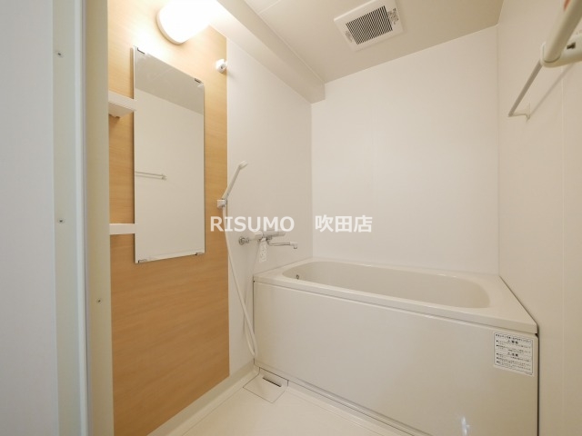 バス・シャワールーム　詳細は、RISUMO吹田店までお問い合わせ下さい♪