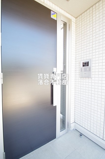 エントランス　安心のオートロック付き♪