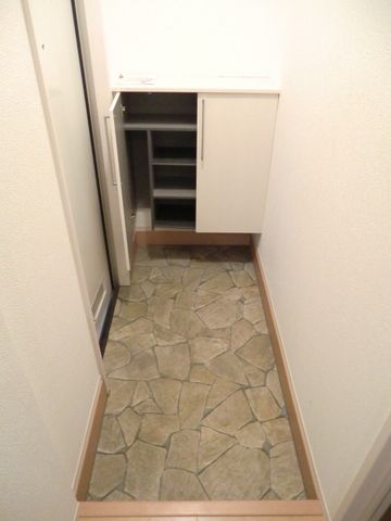 玄関　シューズボックス