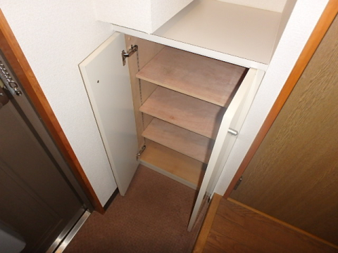 収納　※写真は他号室です