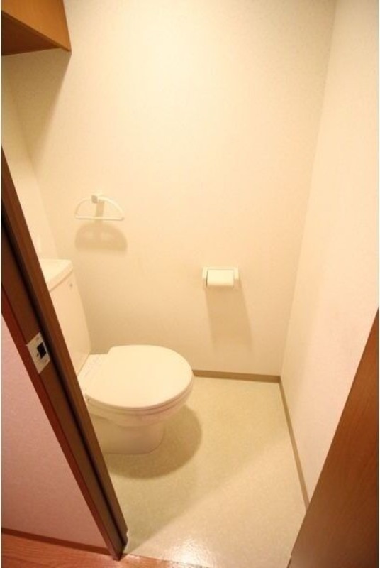 ＪＲ函館本線 発寒駅 徒歩20分 4階建 築22年のトイレ写真