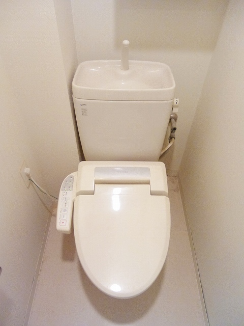 RESIDIA南千住のトイレ写真