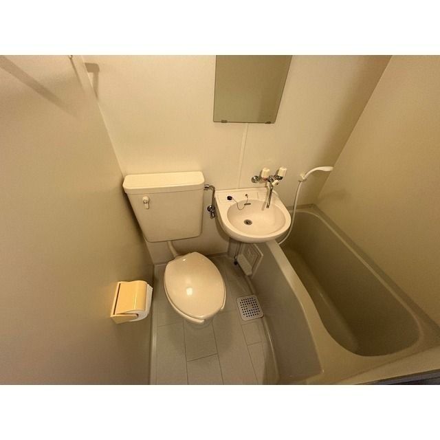 エスリード新大阪のトイレ写真