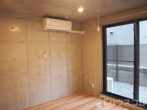 阪急京都線 崇禅寺駅 徒歩5分 5階建 築5年の居間写真