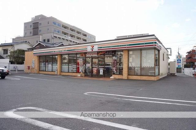 コンビニ　セブンイレブン（コンビニ）まで600m