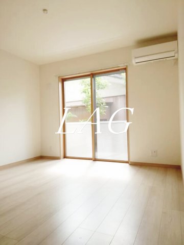 居室・リビング　洋室のお部屋です。