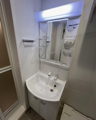 洗面設備　※同シリーズ別建物参考写真