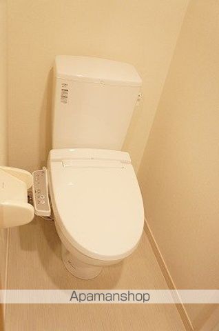 京成松戸線 薬園台駅 徒歩5分 2階建 築13年のトイレ写真