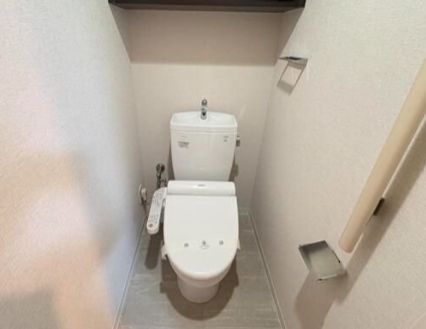 東京メトロ日比谷線 三ノ輪駅 徒歩5分 11階建 築16年の居間写真