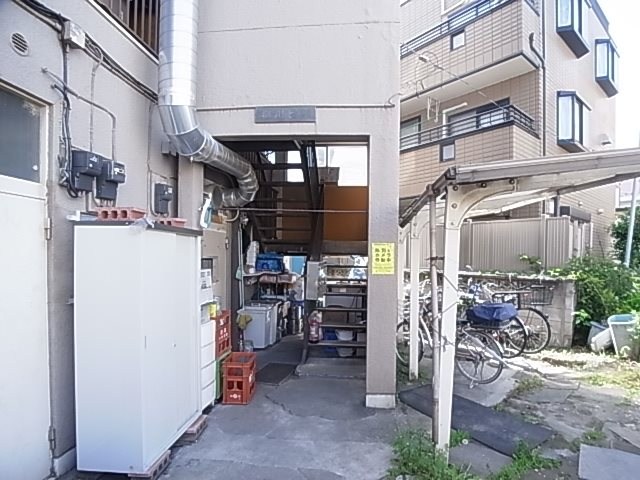 エントランス