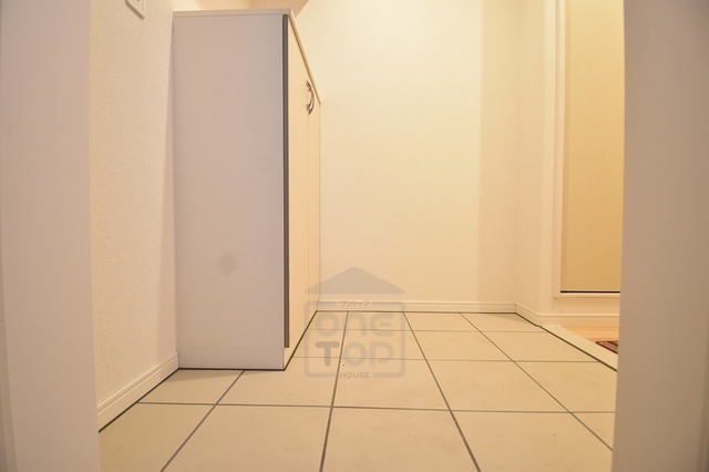 cozy豊中蛍池の玄関写真