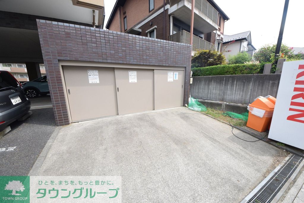 その他共有部分　駐車場