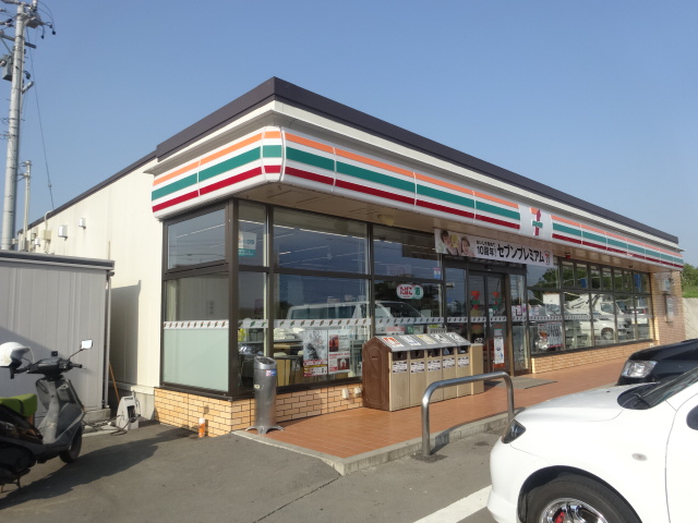コンビニ　セブンイレブン 東御和店（コンビニ）まで744m