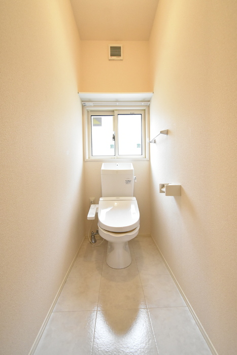上越新幹線 新潟駅 徒歩20分 2階建 築9年のトイレ写真