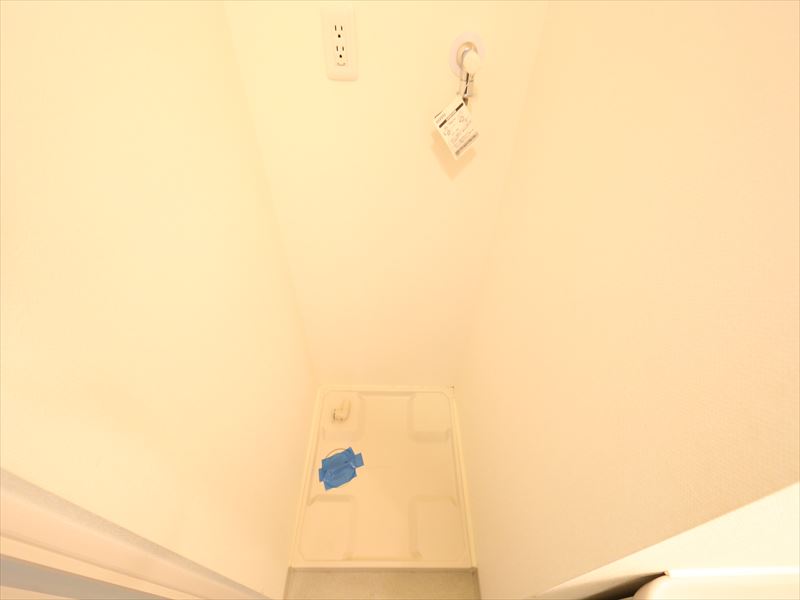その他　室に洗濯機置き場