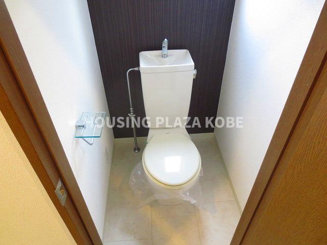 鷹取ビルのトイレ写真