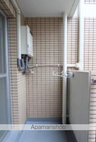 西鉄天神大牟田線 大橋駅 徒歩8分 5階建 築38年の内装写真