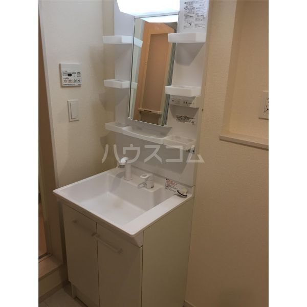 リーブルファイン南流山B棟の内装写真
