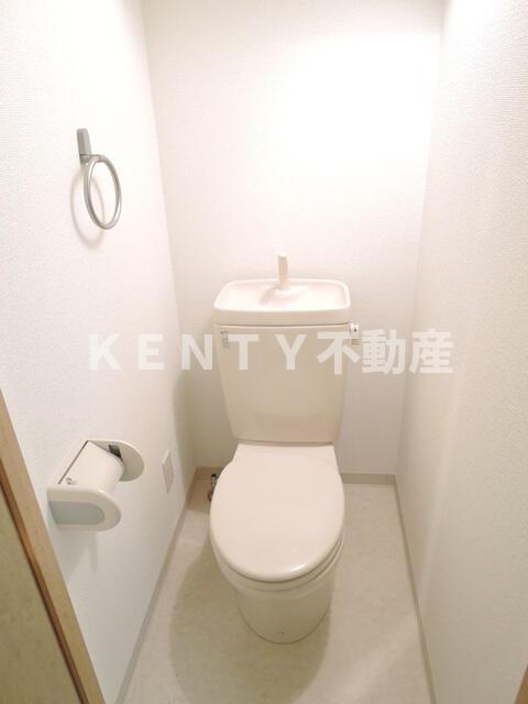 トイレ　ゆったりとした空間のトイレです