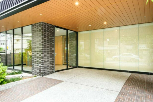ＪＲ東海道本線 横浜駅 徒歩9分 10階建 築7年の外観写真