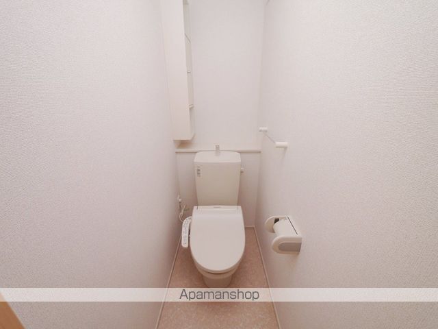 西武新宿線 新所沢駅 徒歩7分 2階建 築12年のトイレ写真