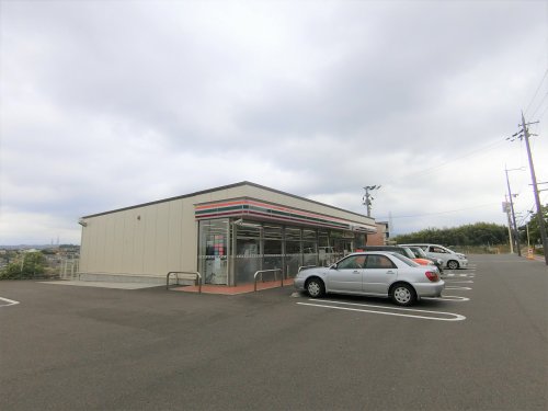 コンビニ　セブンイレブン　和泉あゆみ野1丁目店（コンビニ）まで683m