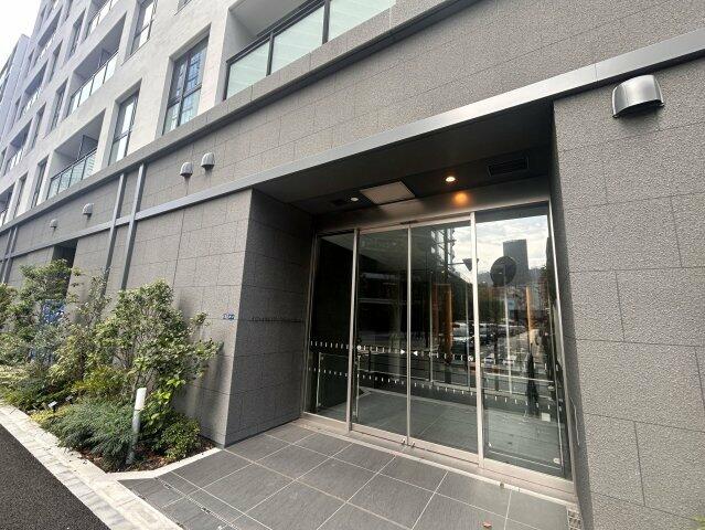 エントランス　建物外観(2)