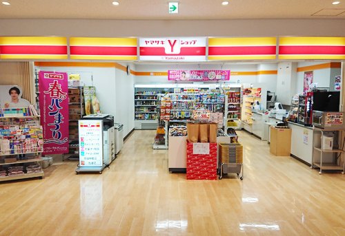 コンビニ　Yショップ刀根山店（コンビニ）まで964m