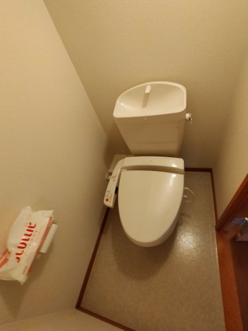 レオパレス清瀧Bのトイレ写真
