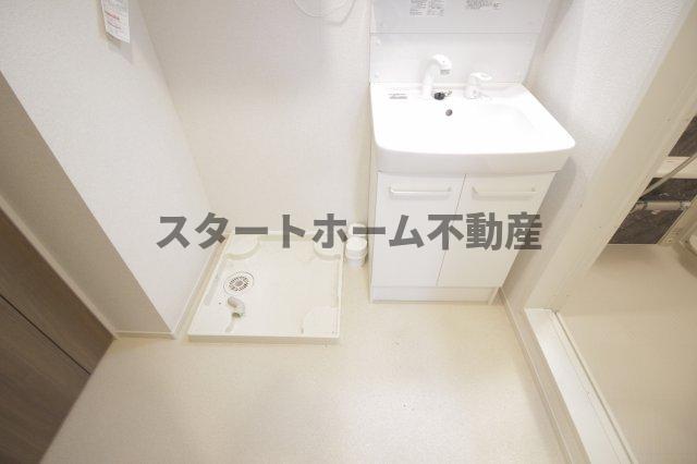 洗面設備　広い洗面スペース
