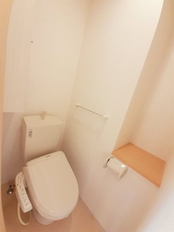 トイレ　シンプルで使いやすいトイレです
