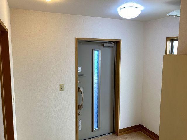 玄関　（別タイプ参考写真）ＡＮＪＵ　豊島区 西池袋5