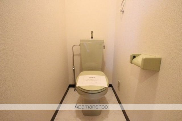 ＪＲ東海交通事業城北線 比良駅 徒歩16分 3階建 築30年のトイレ写真