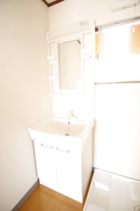 洗面設備　※他部屋参考写真